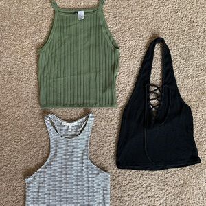 Bundle of 3 crop tops